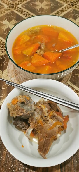胡萝卜、羊肉